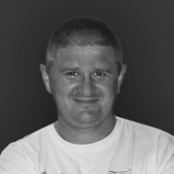 Микола Мазуренко